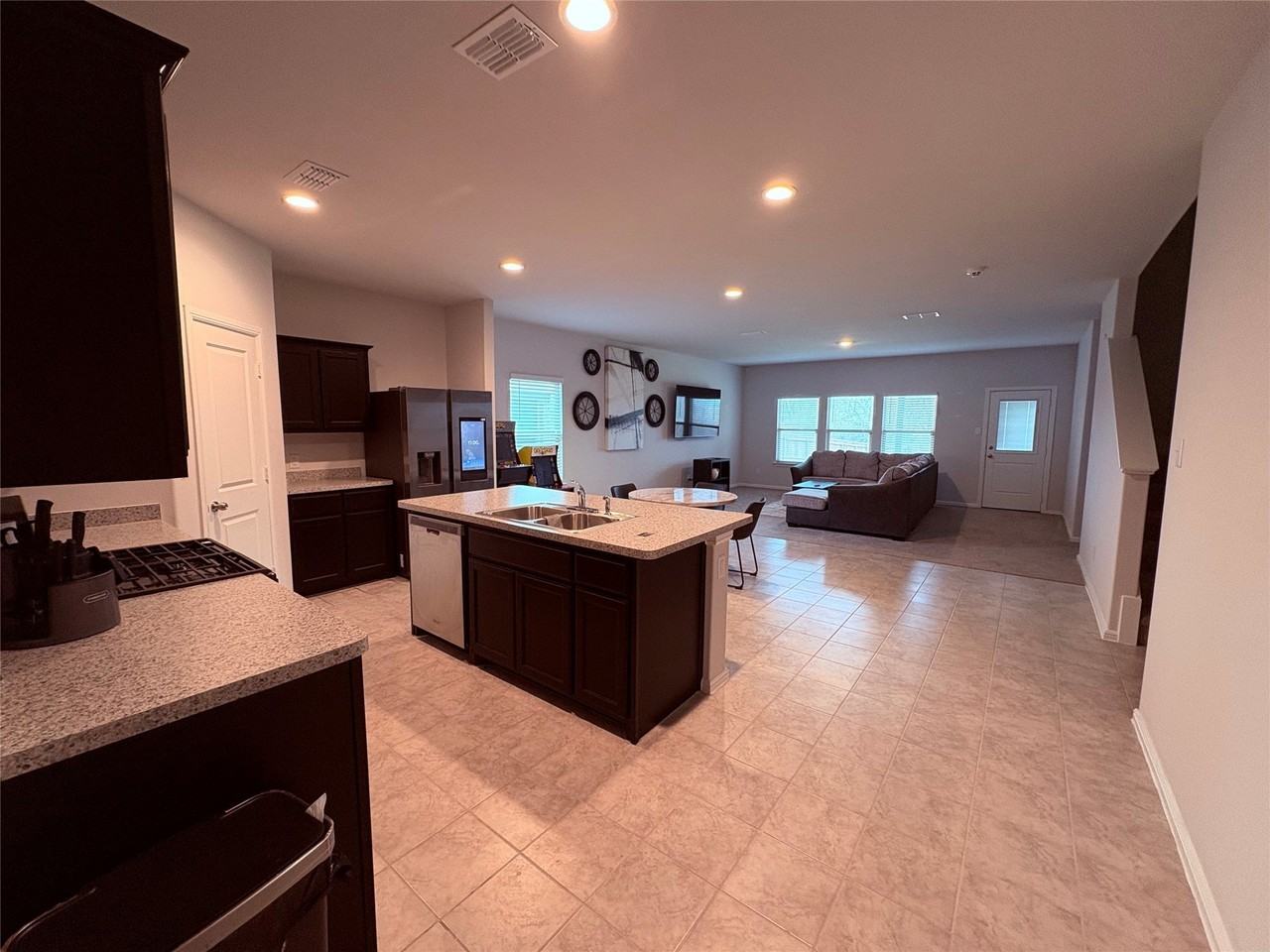 16721 Porterfield Ln - Photo 5 of 22