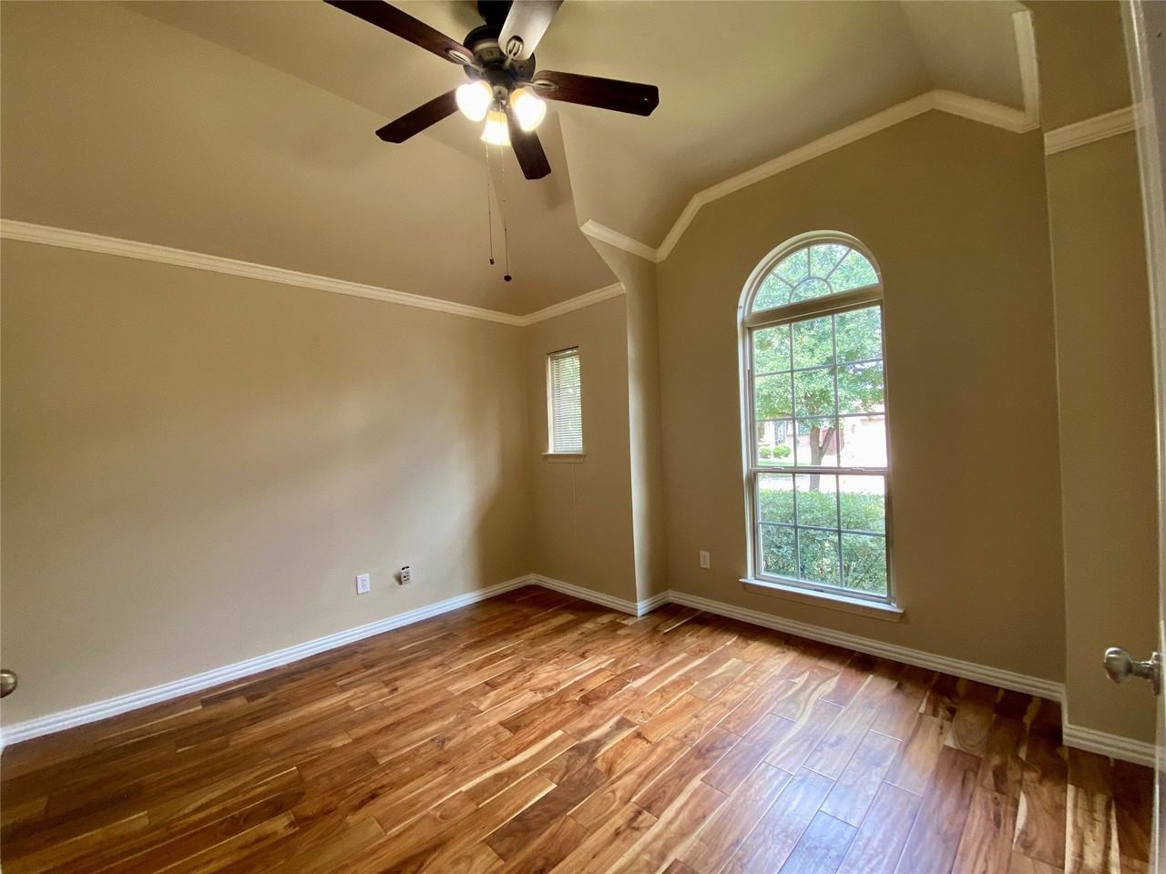 8133 Black Sumac Dr - Photo 2 of 13