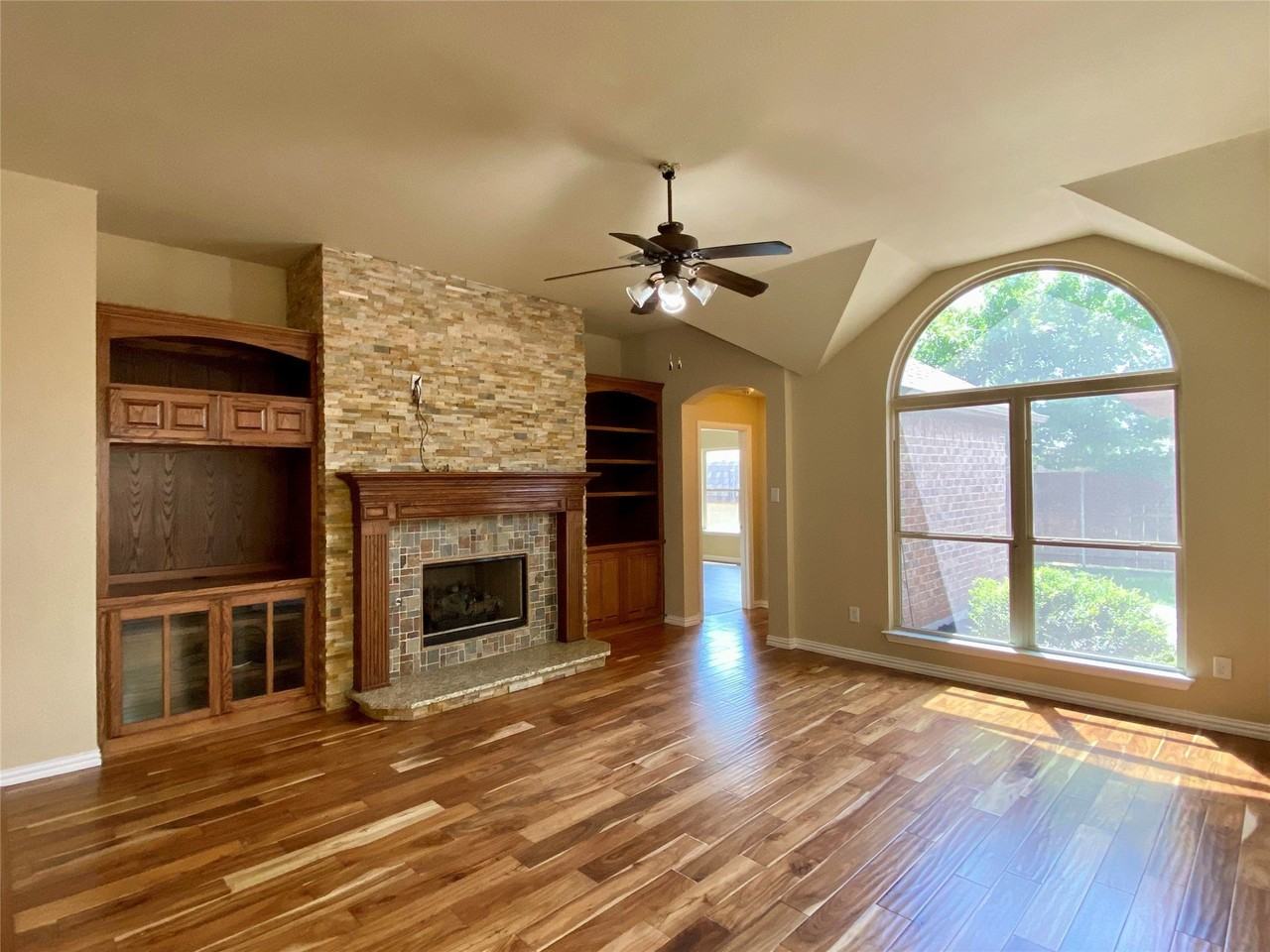 8133 Black Sumac Dr - Photo 4 of 13