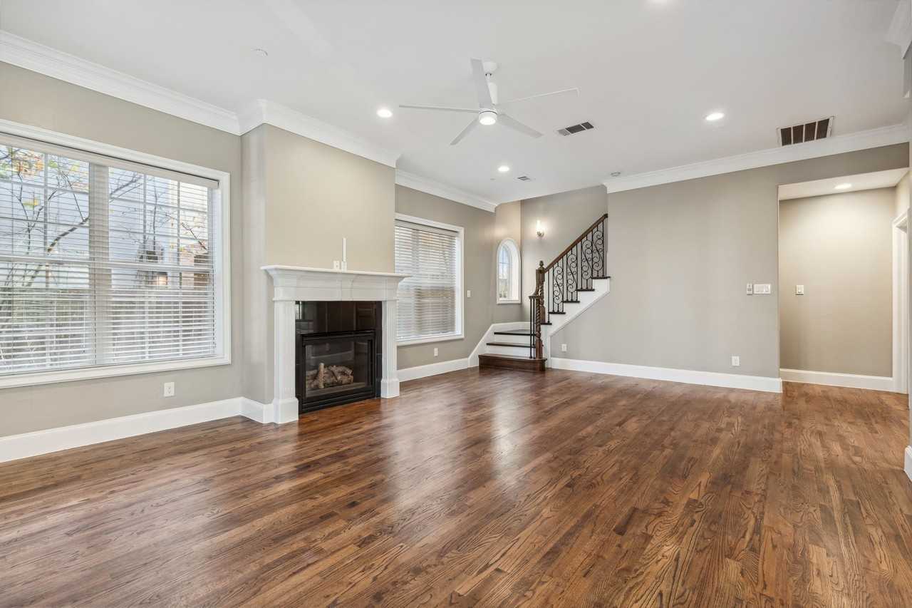 4120 Hawthorne Ave #2 - Photo 2 of 30