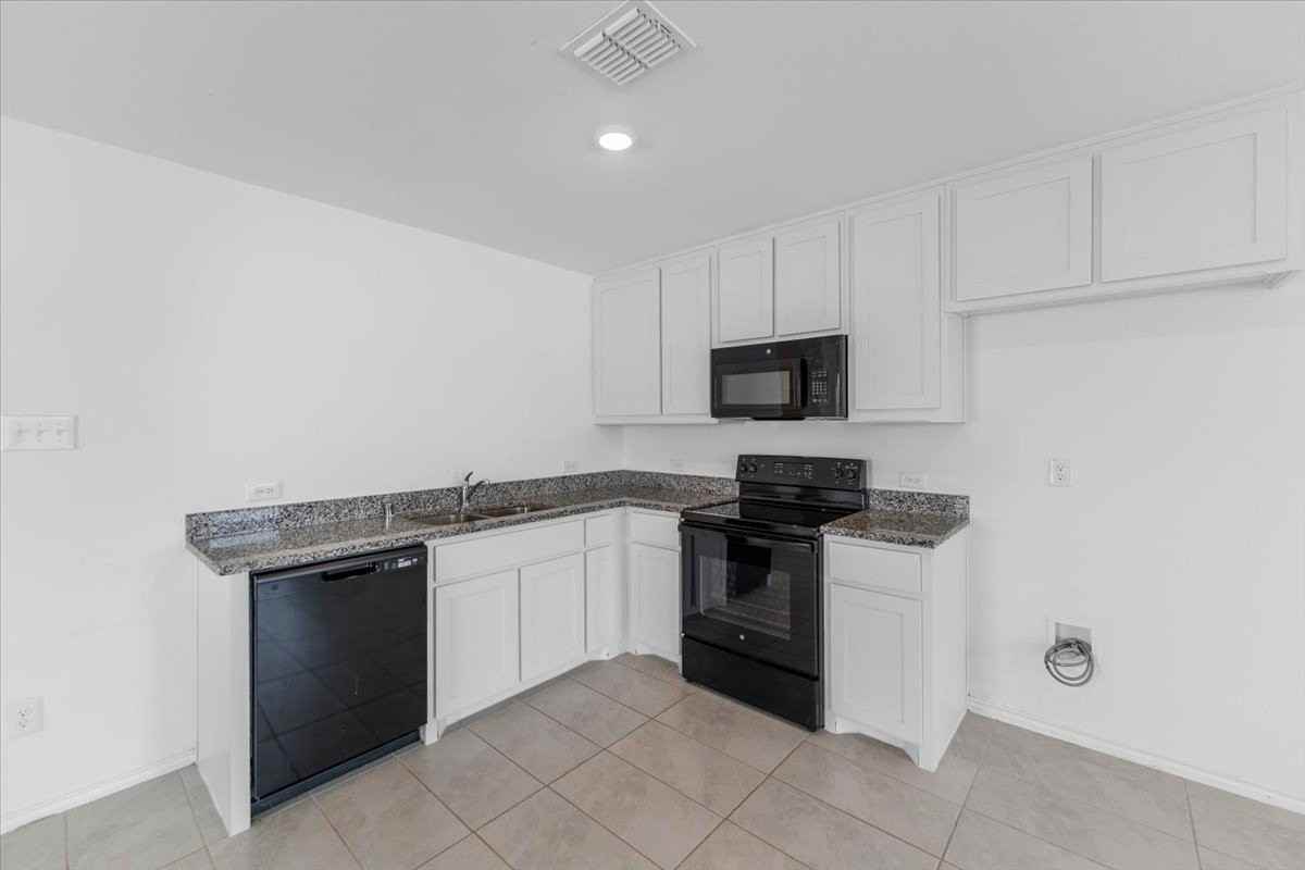 211 Herman Ln - Photo 4 of 20