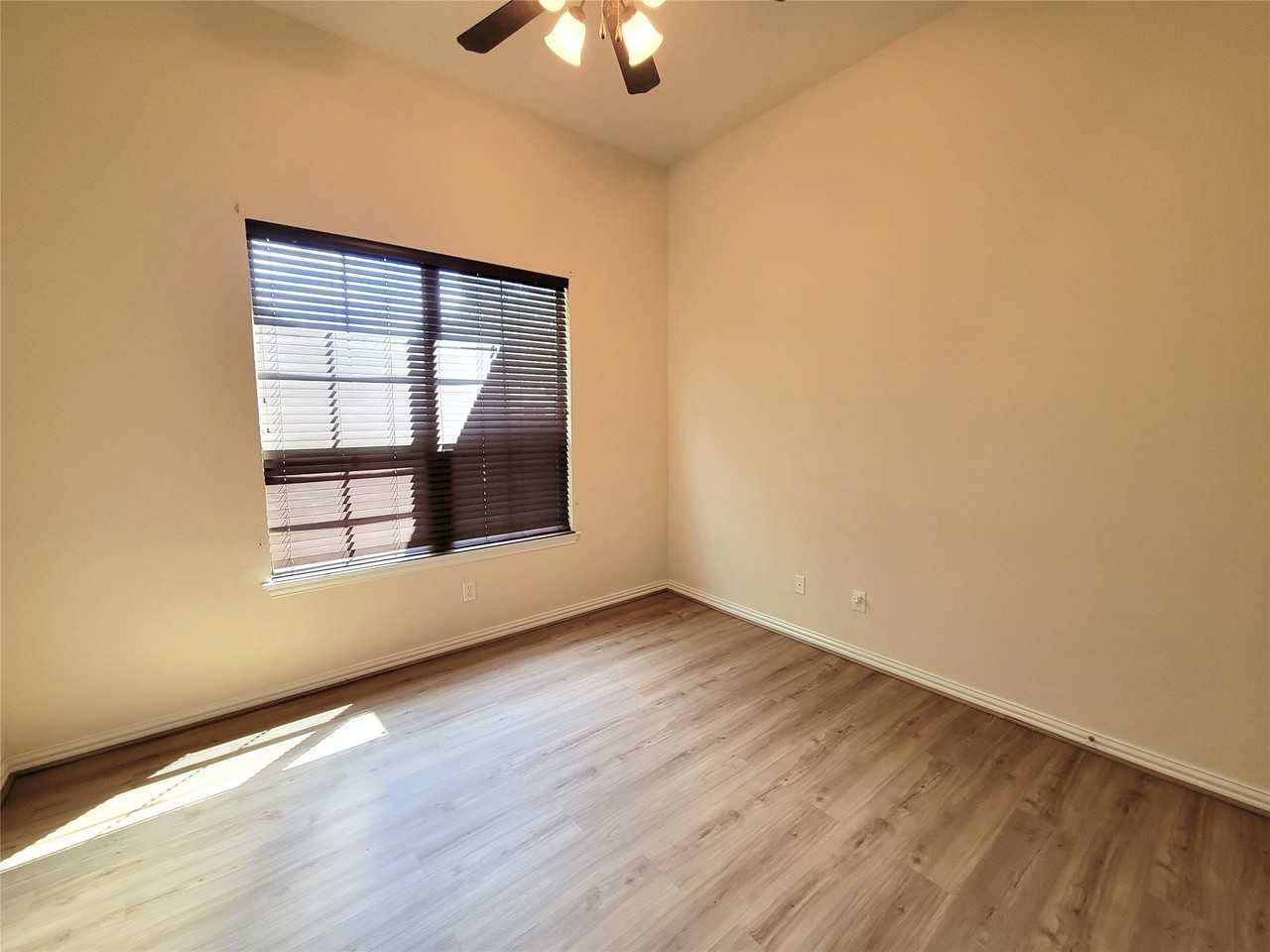 4805 Prairie Aster Dr - Photo 5 of 7