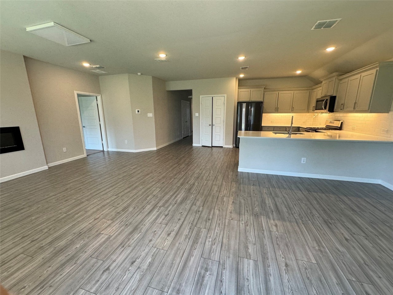 487 Deer Canyon Way - Photo 2 of 5