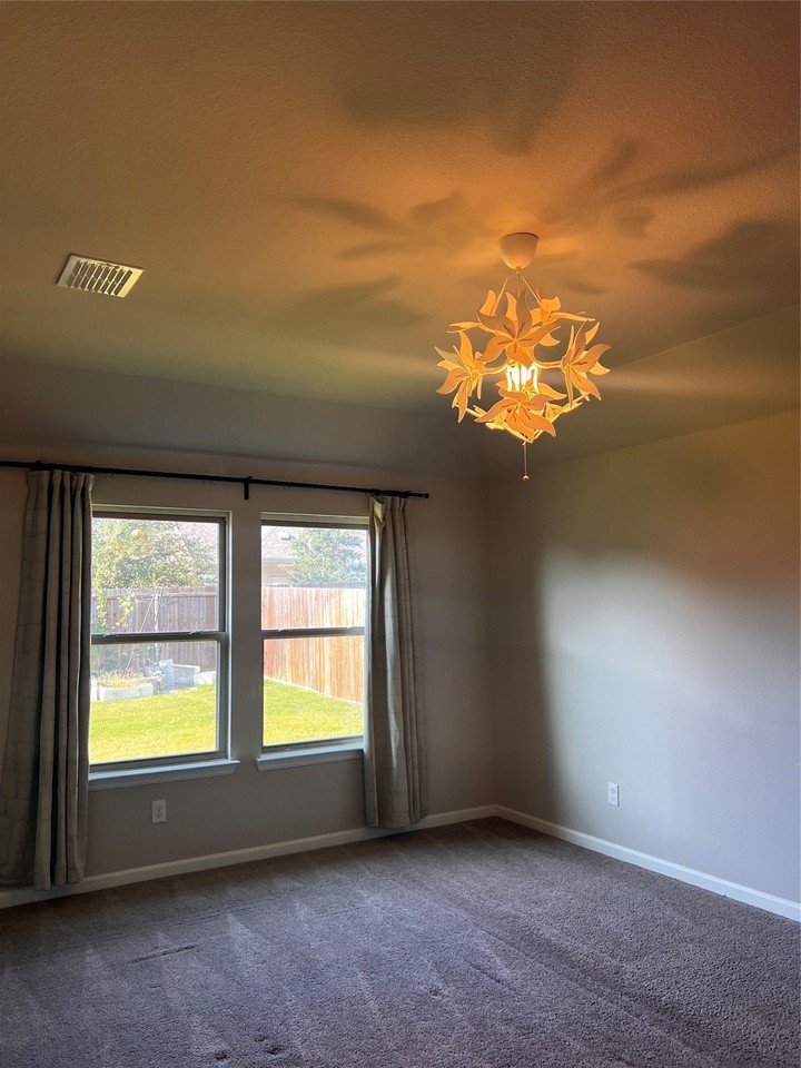 487 Deer Canyon Way - Photo 4 of 5