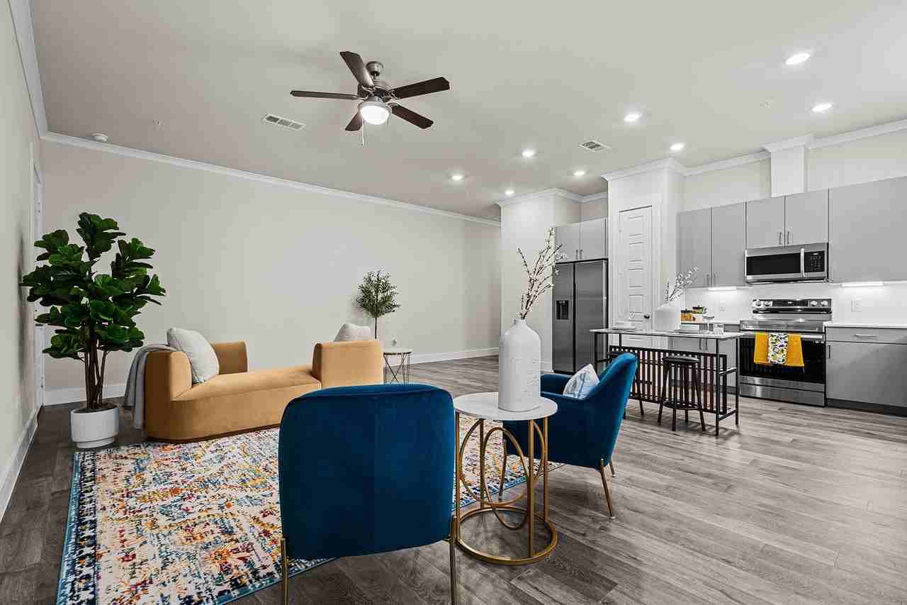 3291 Ganzer Rd W #1111A - Photo 5 of 37
