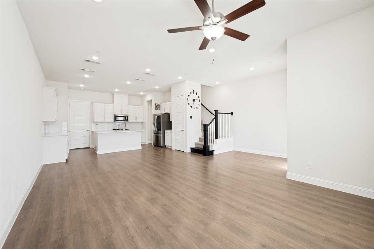 12986 Jk Ojha St - Photo 5 of 18