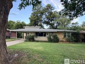 4925 Lubbock Ave - Photo 1 of 1