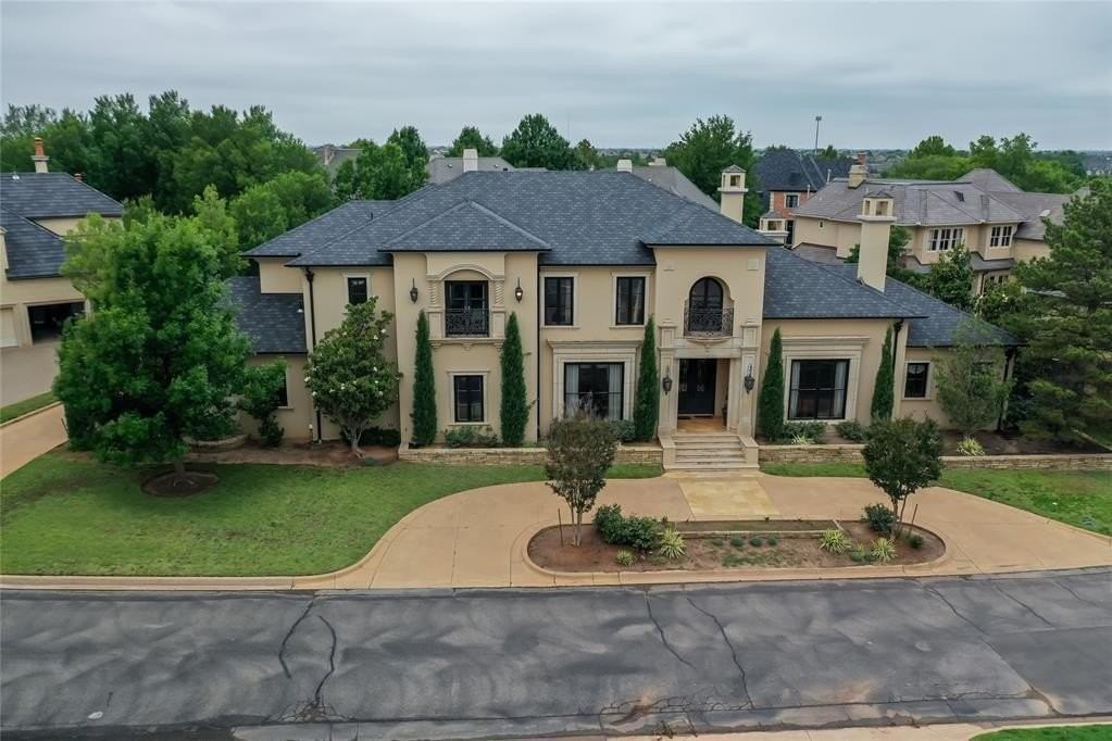 5701 Mistletoe Ct