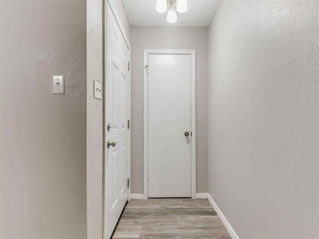339 Rosewood Dr - Photo 2 of 21
