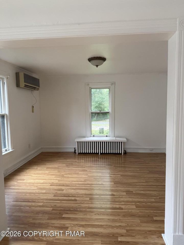 722 Scott St #B - Photo 5 of 23