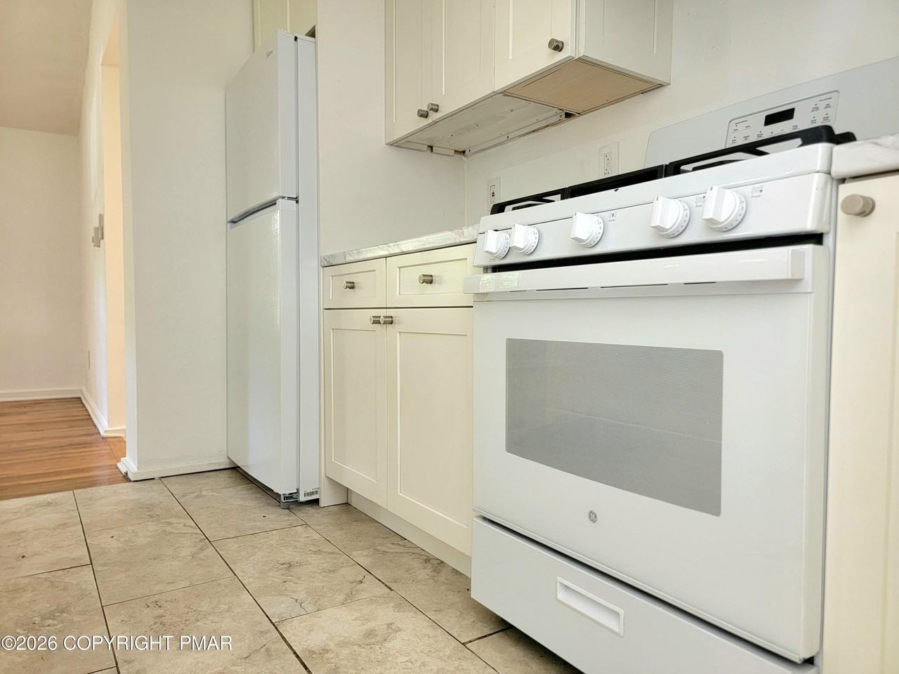 6046 Little Bear Ln - Photo 5 of 23