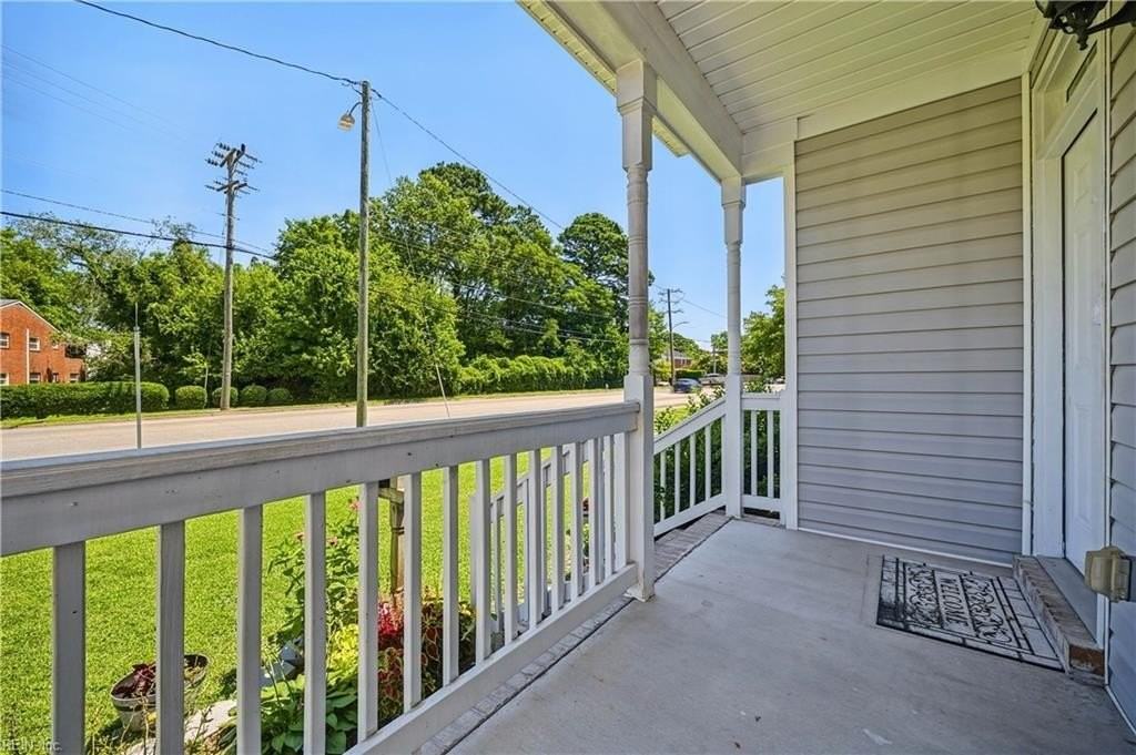 3751 High St - Photo 3 of 18