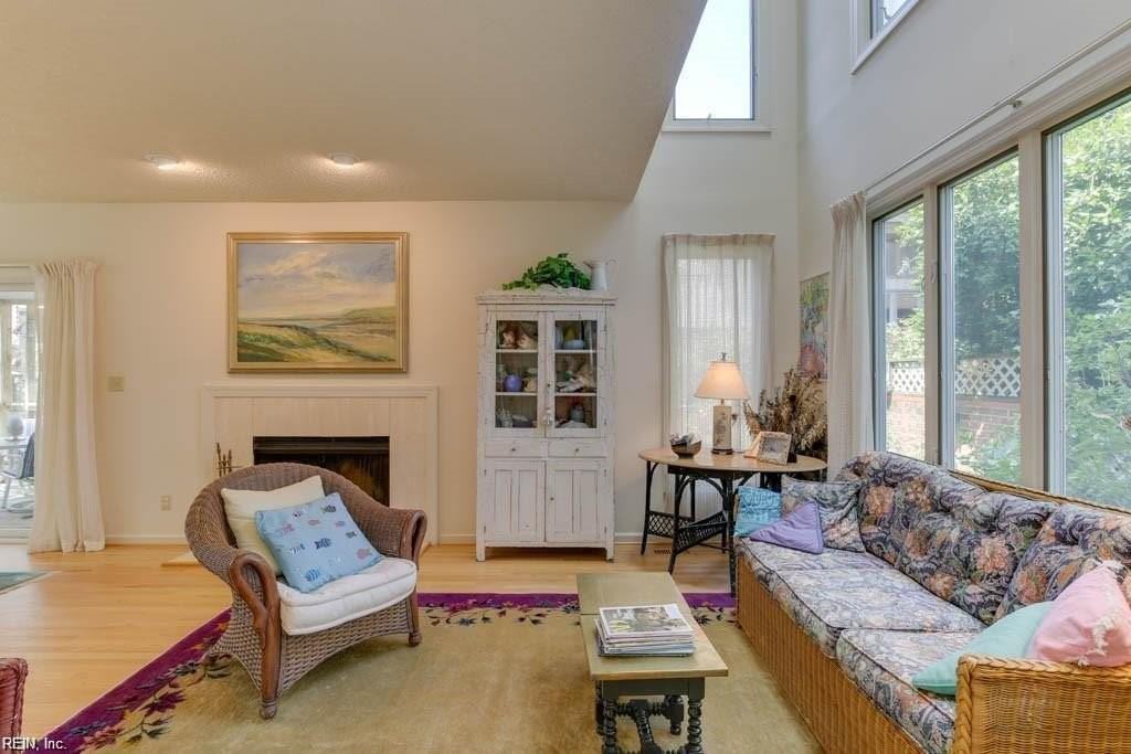 8604 Atlantic Ave #B - Photo 4 of 41