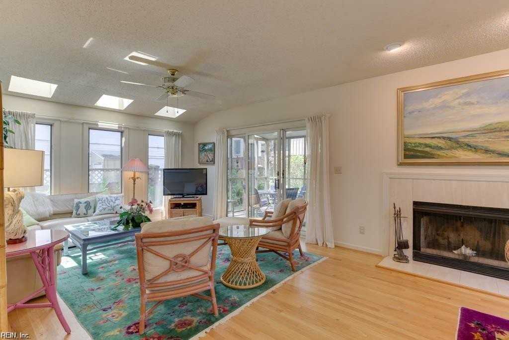 8604 Atlantic Ave #B - Photo 6 of 41