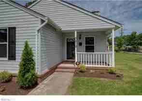 5212 Kennebeck Ave - Photo 1 of 1