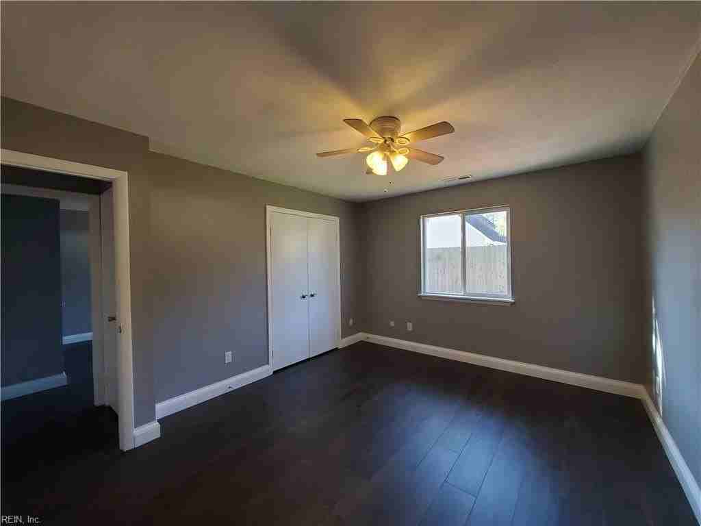 1425 Goldfinch Ln - Photo 6 of 17