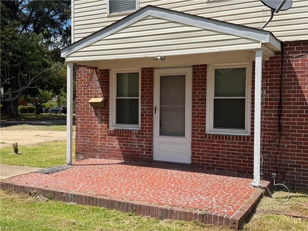 348 Virginian Dr #A - Photo 2 of 13