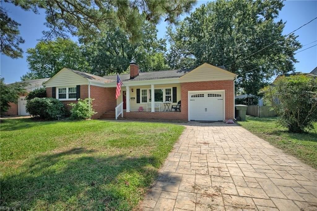 12 N Greenfield Ave - Photo 2 of 17