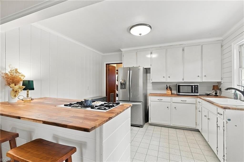 12 N Greenfield Ave - Photo 7 of 17
