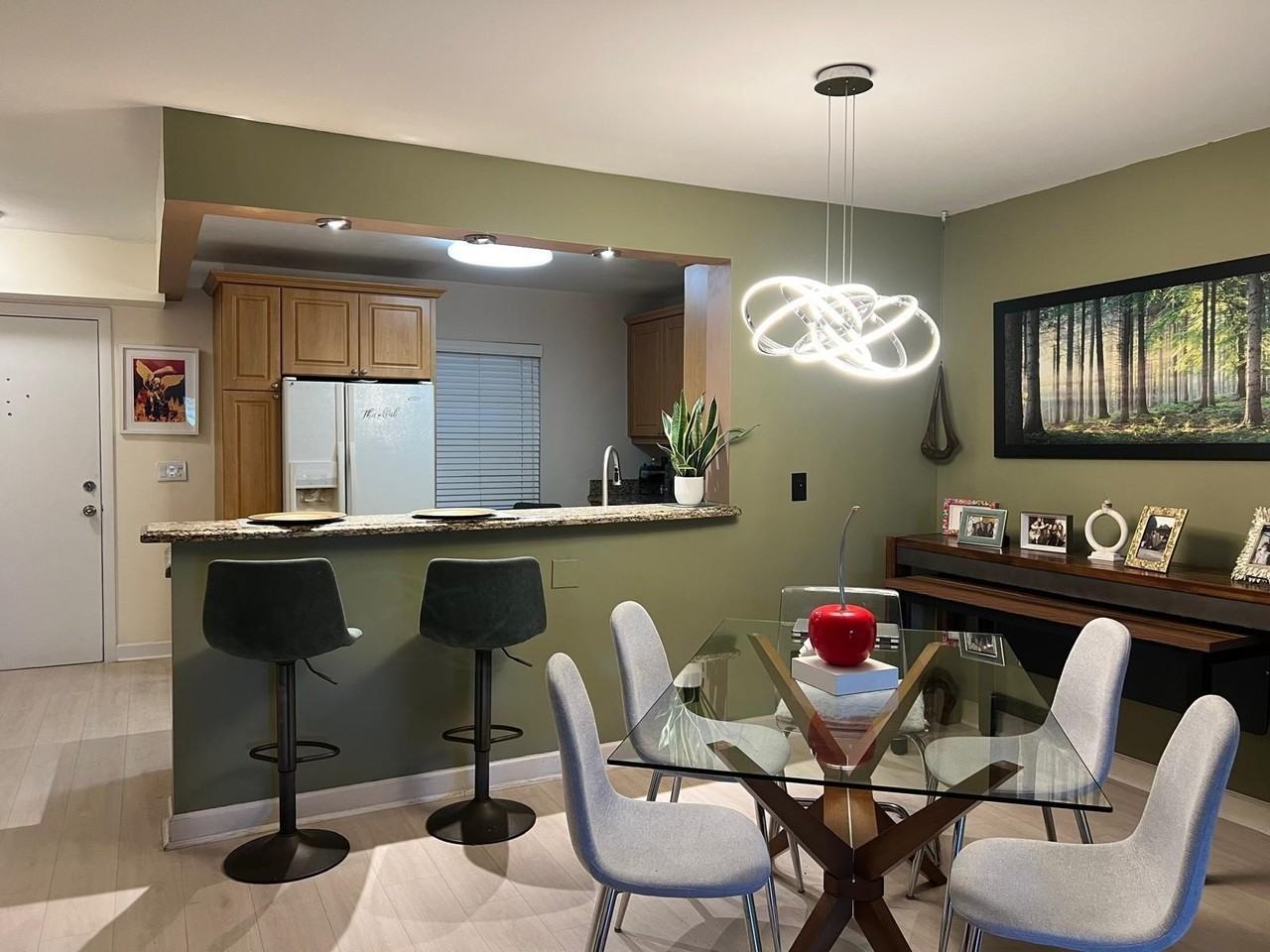 424 Se 10th St #104 - Photo 5 of 14