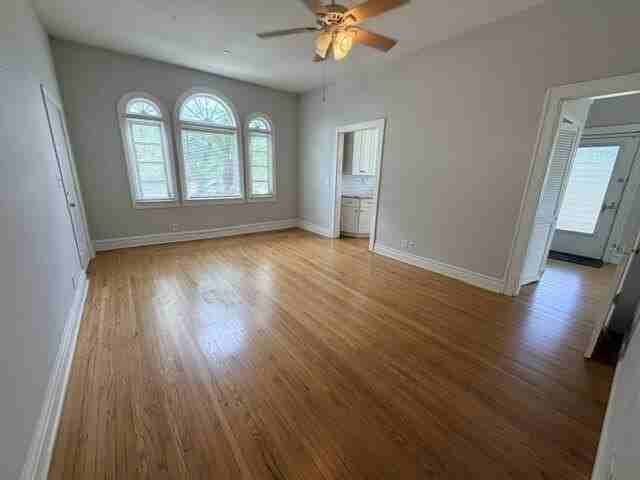 301 S Palmway #2 - Photo 5 of 30