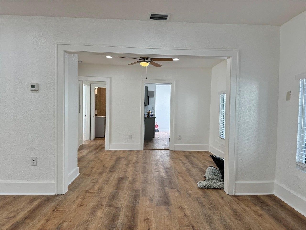 1849 Madison St - Photo 4 of 24