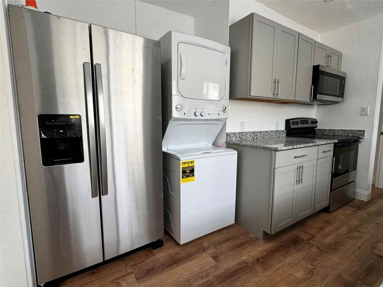 1849 Madison St - Photo 7 of 24