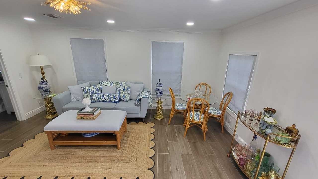 515 52nd St - Photo 6 of 24