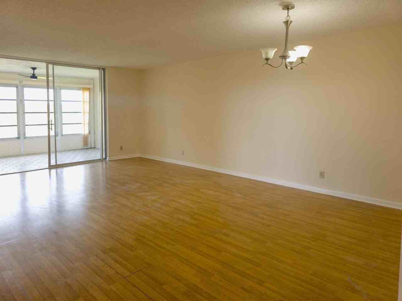 24 Abbey Ln #301 - Photo 5 of 19