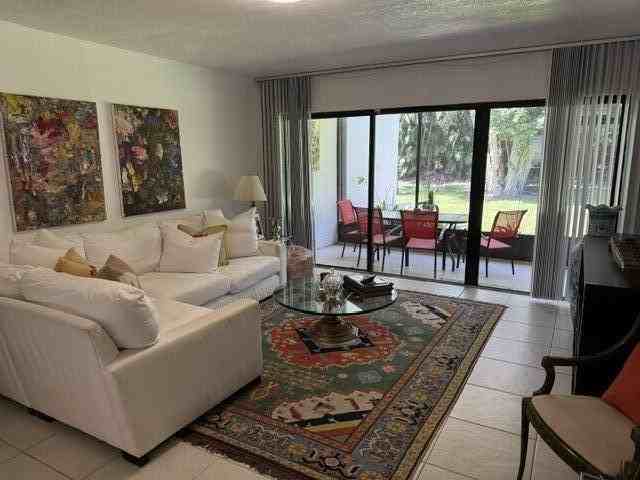 1723 Embassy Dr #103 - Photo 5 of 21
