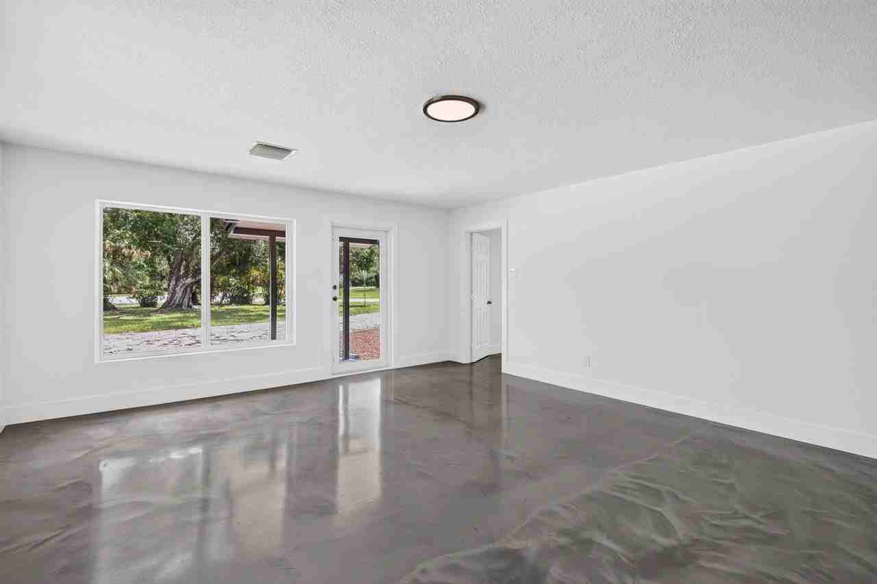 5327 Saint Lucie Blvd - Photo 6 of 11