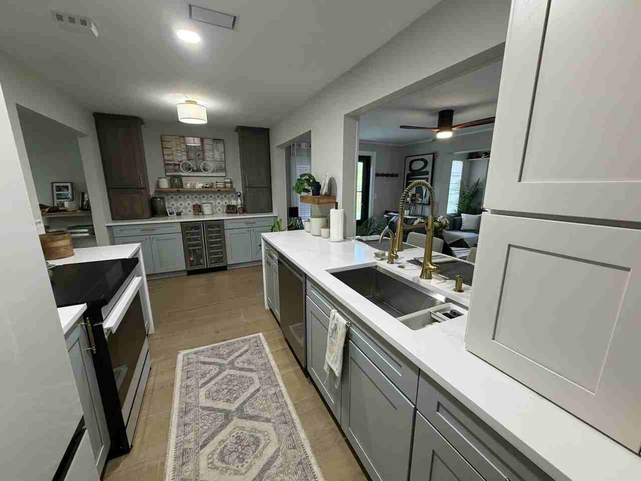 351 Mars Ave - Photo 7 of 26