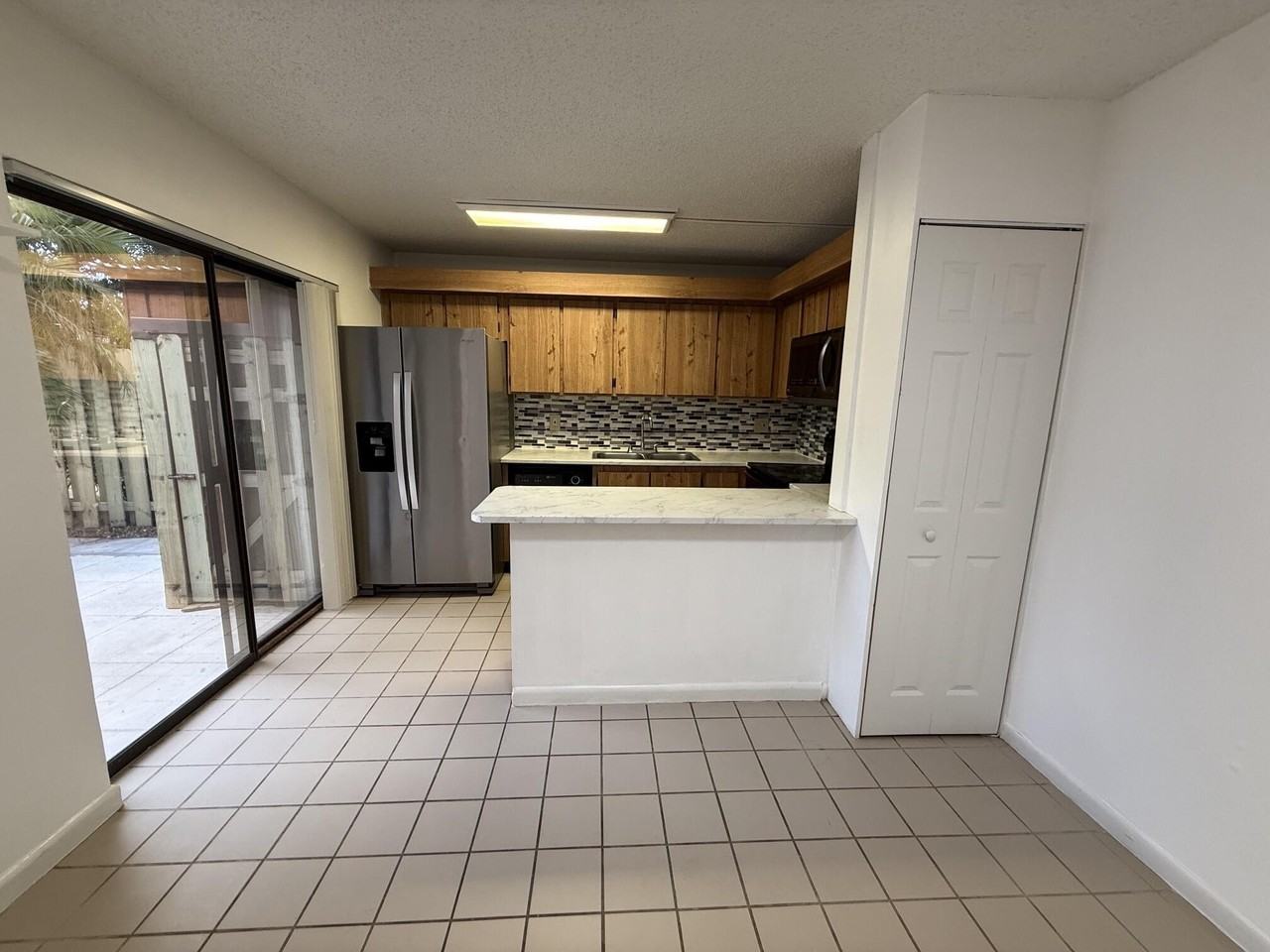 1640 Forest Lakes Cir #D - Photo 3 of 14