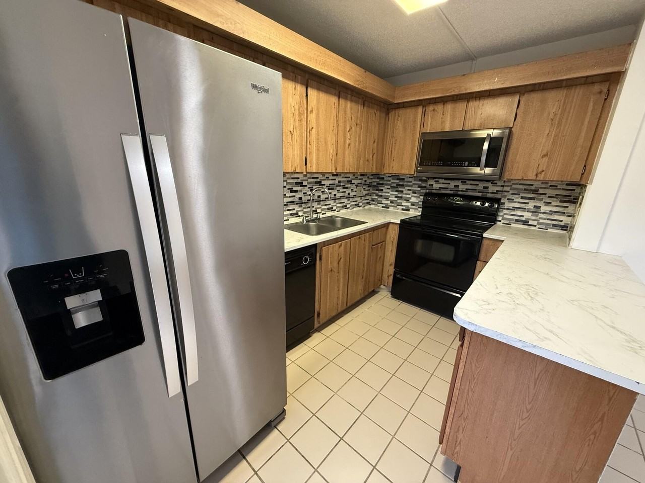 1640 Forest Lakes Cir #D - Photo 4 of 14
