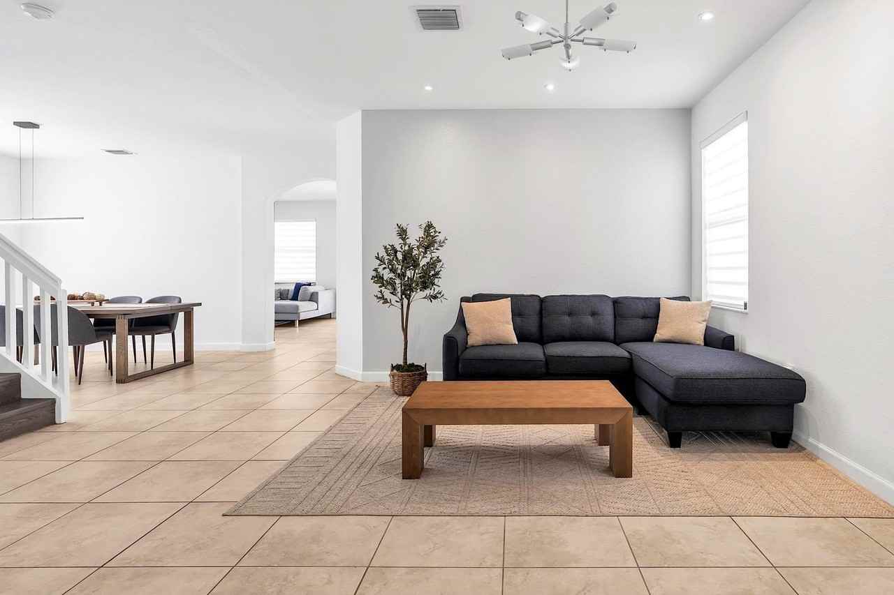 3548 W 88th St - Photo 5 of 50