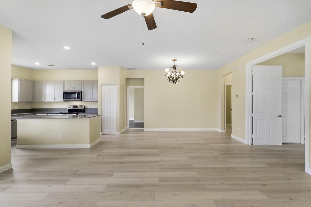 8292 Nw Greenbank Cir - Photo 6 of 25