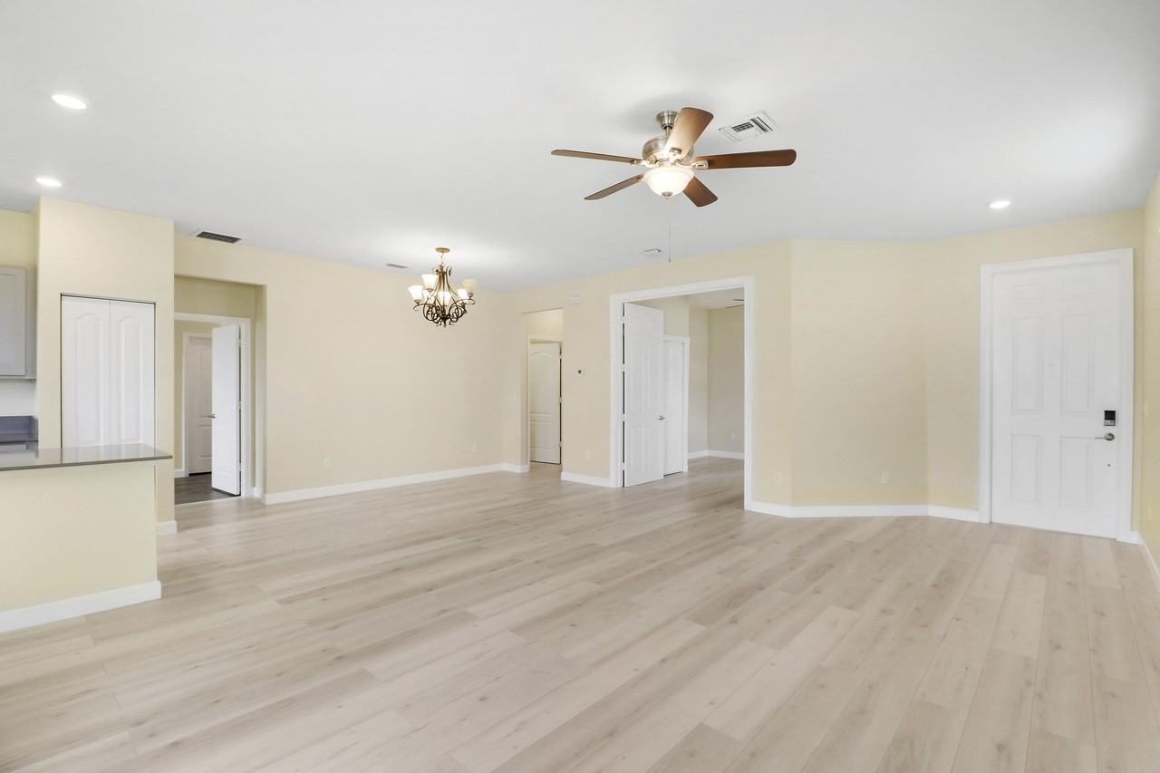 8292 Nw Greenbank Cir - Photo 7 of 25
