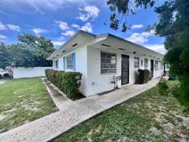 598 Douglas Rd #1 - Photo 1 of 1