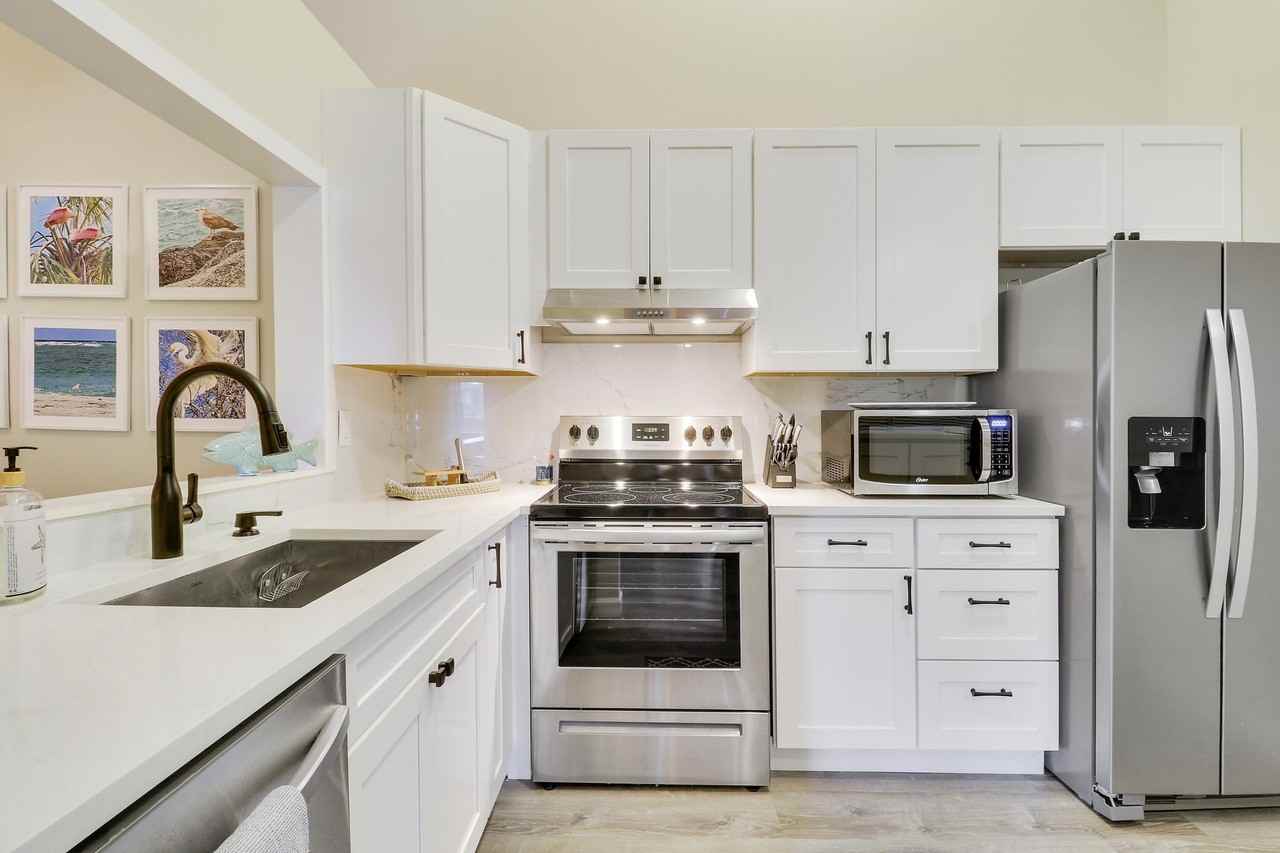 6414 Chasewood Dr #F - Photo 6 of 31