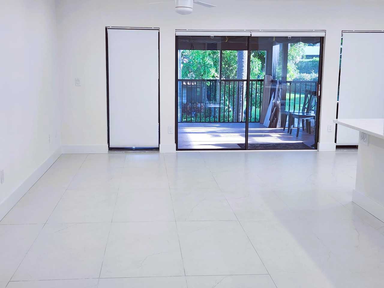 30 Pelican Pointe Dr #201 - Photo 4 of 50