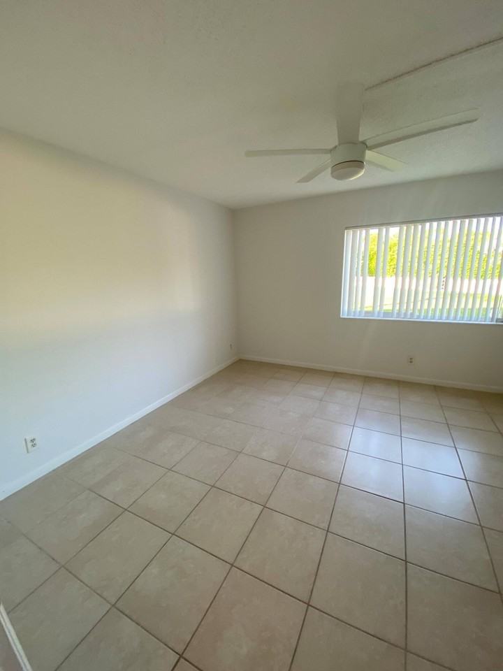 4709 Sable Pine Cir #B1 - Photo 5 of 15