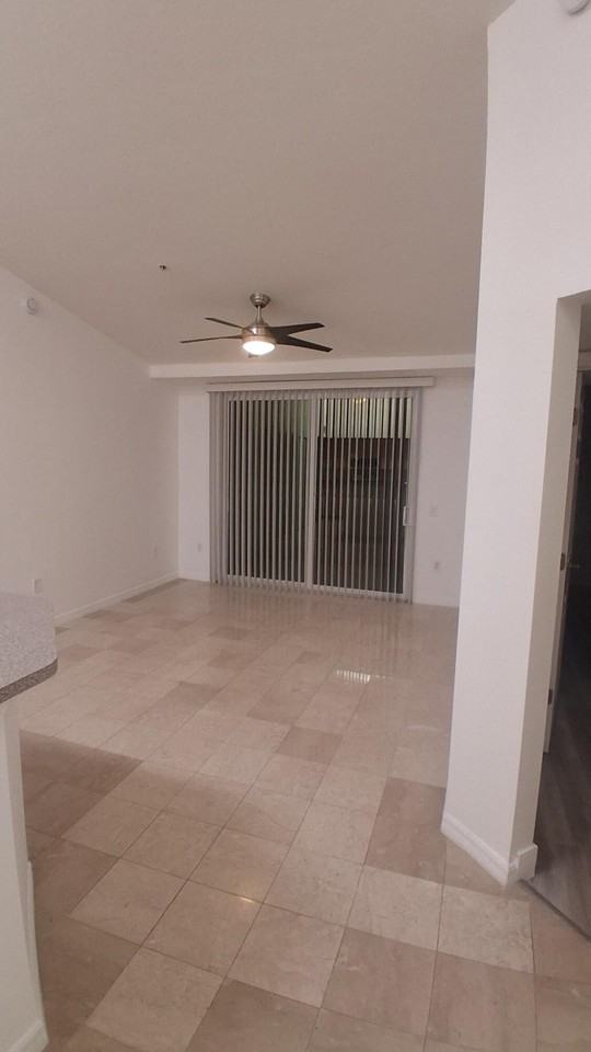 819 Villa Cir - Photo 3 of 10
