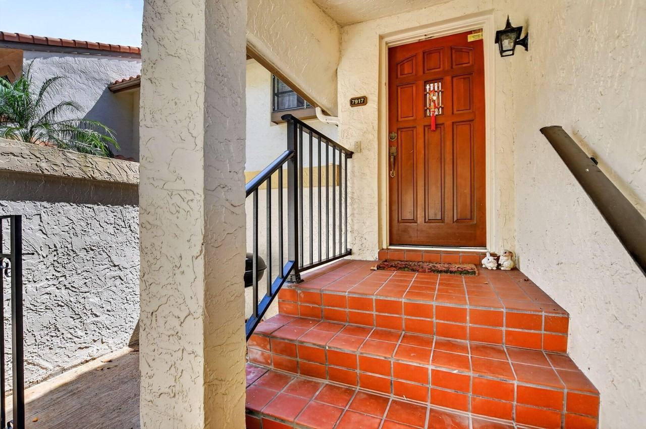 7917 La Mirada Dr - Photo 6 of 36