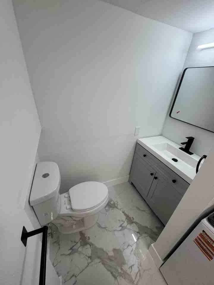 4204 Waterview Cir - Photo 6 of 16