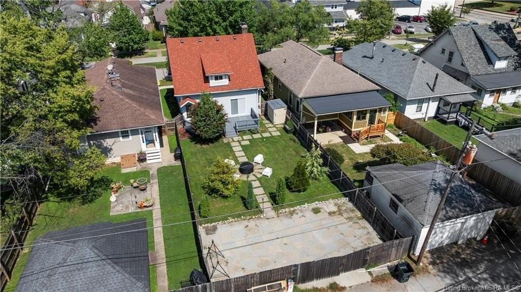 1602 Shelby Pl - Photo 4 of 50