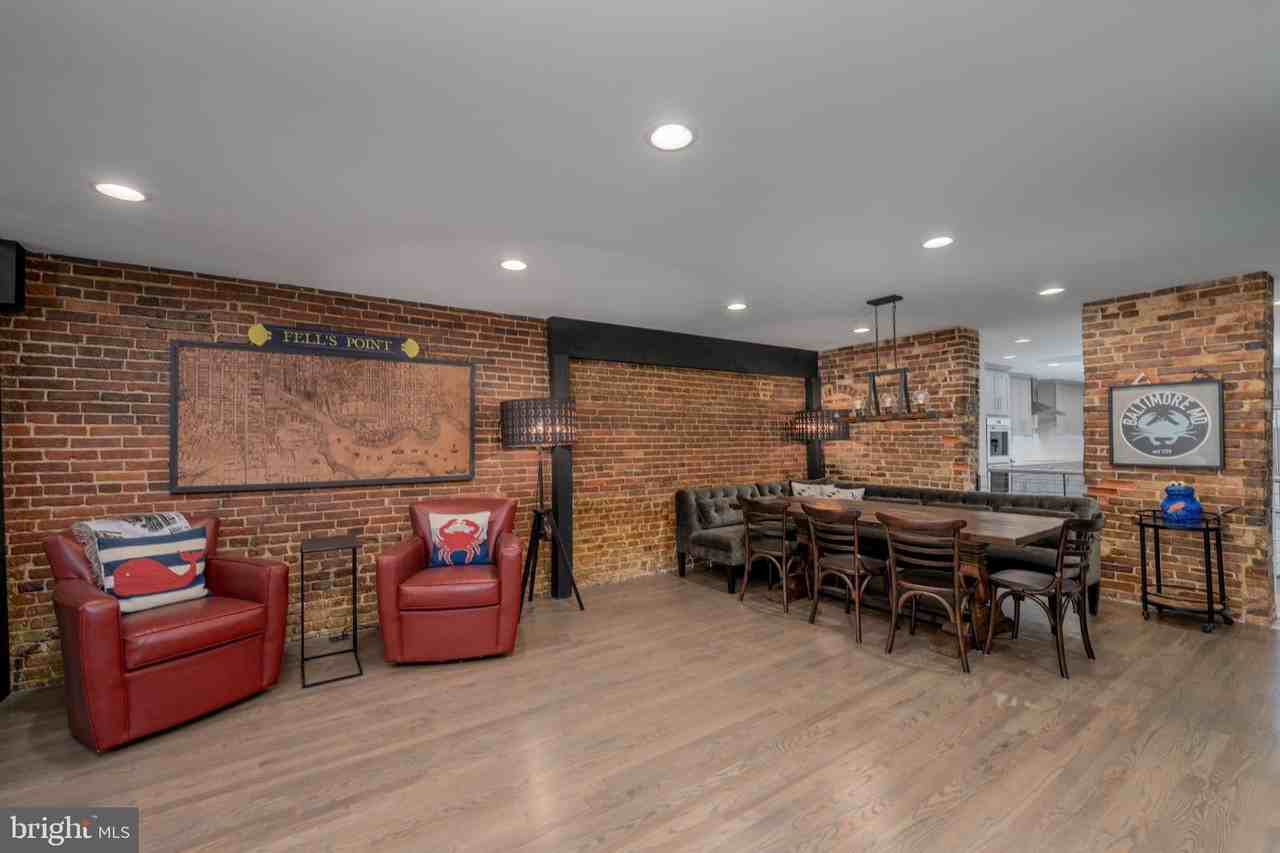840 S Bond St - Photo 6 of 40