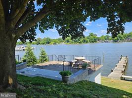 featured image of 178 E Kingston Park Ln