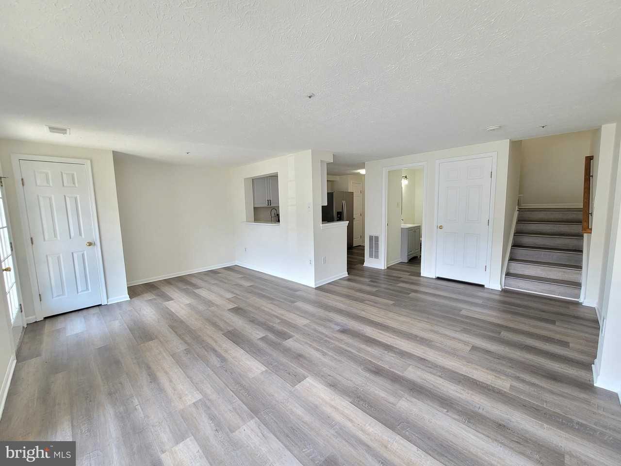 589 Boysenberry Ln - Photo 3 of 18