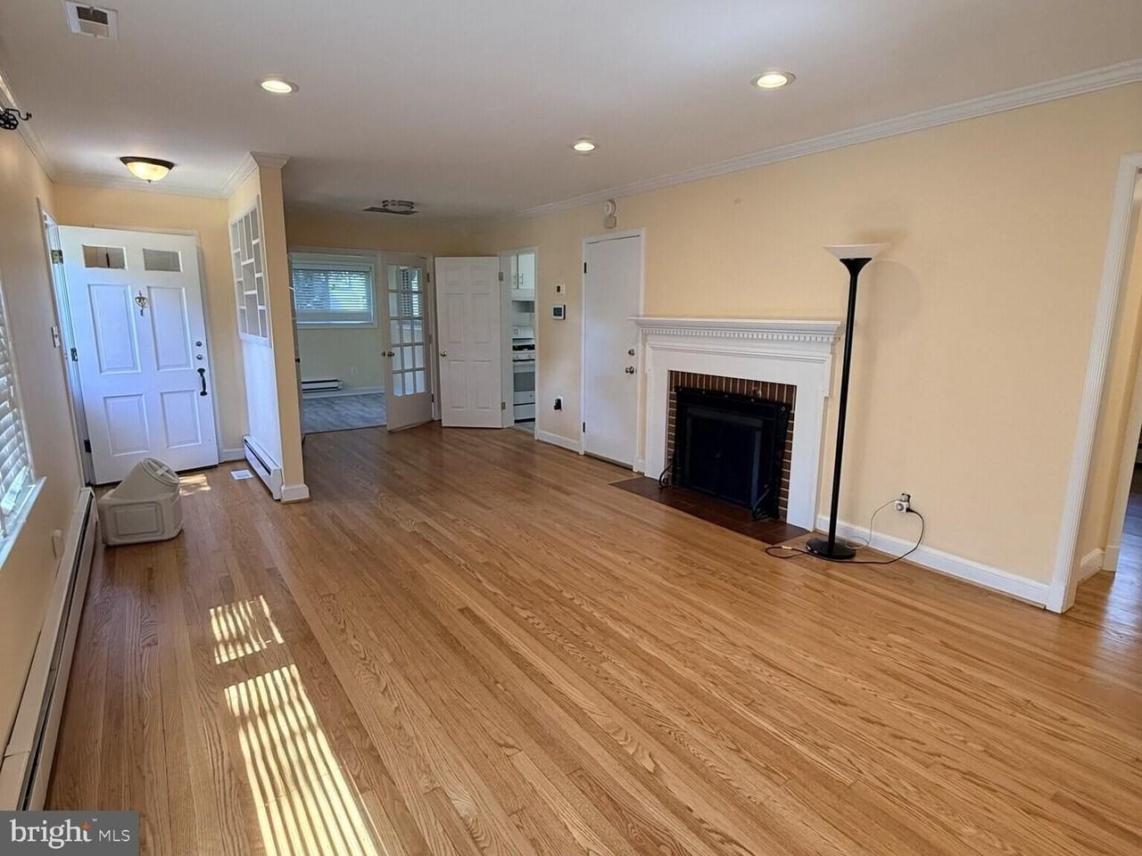 11308 Cedar Ln - Photo 7 of 29