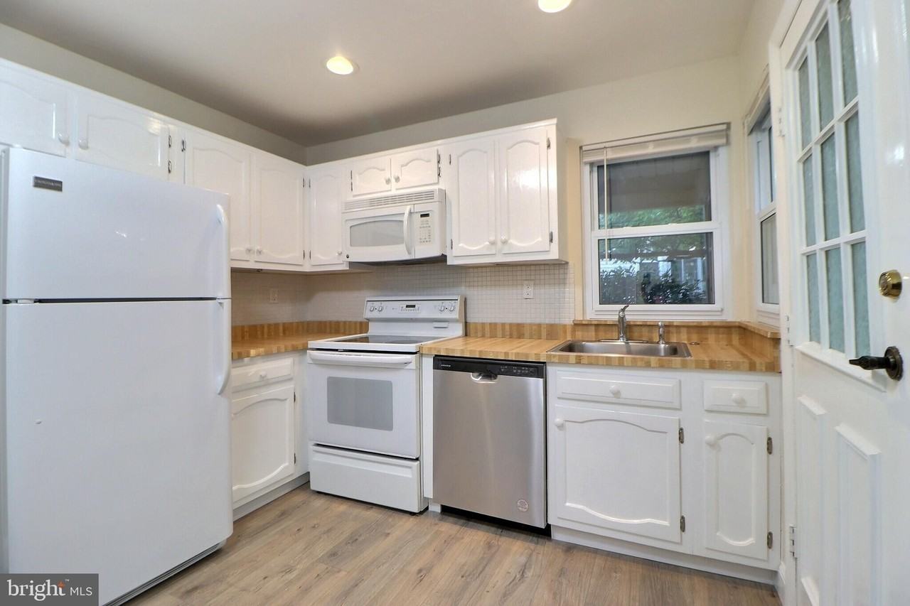 10 Stamford Pl - Photo 3 of 23